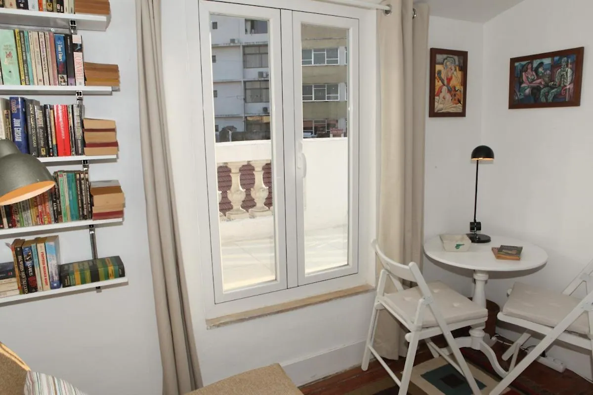Alegria Apartment In Principe Real Lissabon